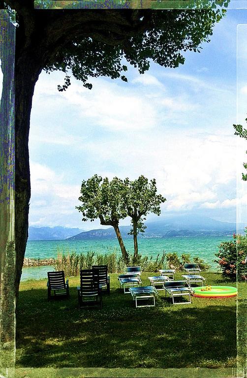 Albergo Il Biancospino Sirmione Exterior foto