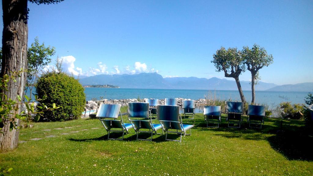 Albergo Il Biancospino Sirmione Exterior foto